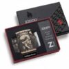 Zippo Armor Case Skull briquet antique en laiton – Image 3